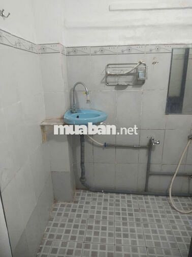 Cho thuê nhà 1 trệt 1 lầu - sát mt Nơ Trang Long - 2pn - Bình Thạnh