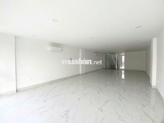 Tòa Nhà Văn Phòng Mới Đẹp, Gần Cityland, Gần Chung Cư Hà Đô Giá Rẻ.