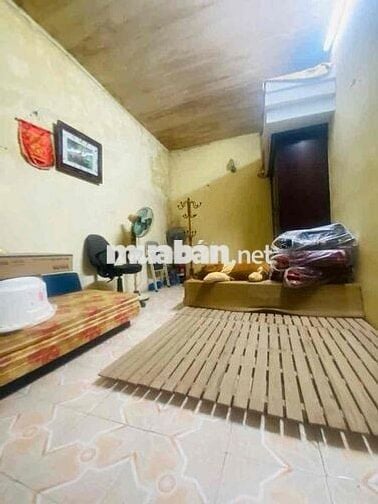 Bán nhà Ngọc Thuỵ 40m2 ôtô đỗ cửa giá đẹp 5,2 Tỷ trao tay