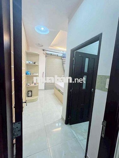 Cho thuê nhà 4x16M Full Nthat MTNB Tân Thành, 1 trệt 3 lẩu ST 4PN 5WC