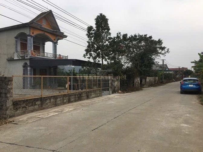 Đất mặt đường liên xã Ngọc Lương- Yên Thuỷ- HB