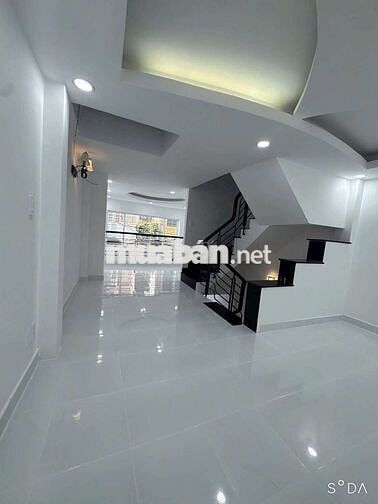 38m2 Xe hơi ngủ nhà ngay Phạm Văn Hai Tân Bình 5 tầng Hoàn công đầy đủ