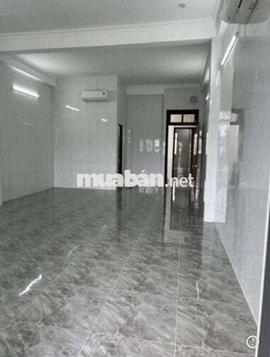 Nhà 3 tầng 100m2, 6pn trống suốt, mt Điện Biên Phủ