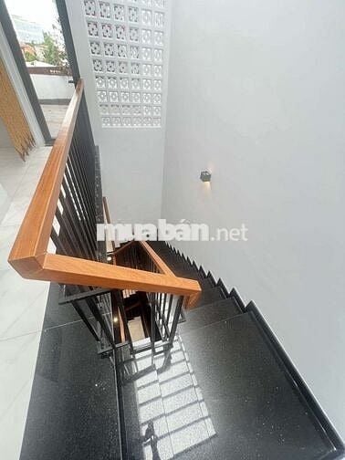 Bán Nhà 3 Tầng HXT Đ.Số 11 Trường Thọ DT68m(4.3×15.8)3Pn 4Wc Hoàn Công