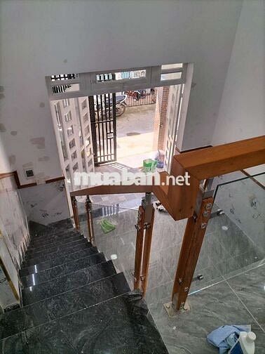 Tôi cần bán nhà Trệt Lửng 54M gần ngã tư Chiêu liêu Dĩ An