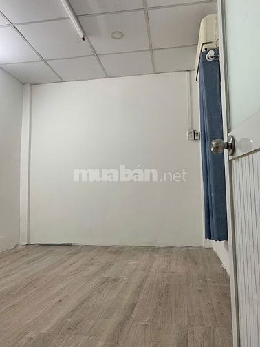 Cho thuê nhà Hẻm 270 Nguyễn Trọng Tuyển,ở kết hợp KD, 2pn giá 9,5tr