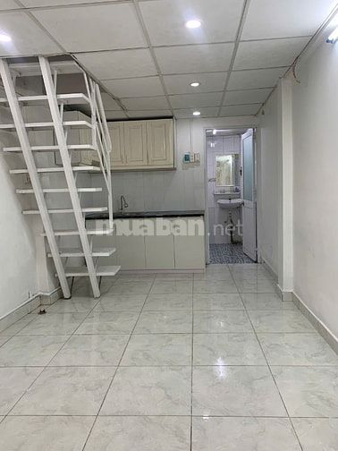 Cho thuê nhà Hẻm 270 Nguyễn Trọng Tuyển,ở kết hợp KD, 2pn giá 9,5tr