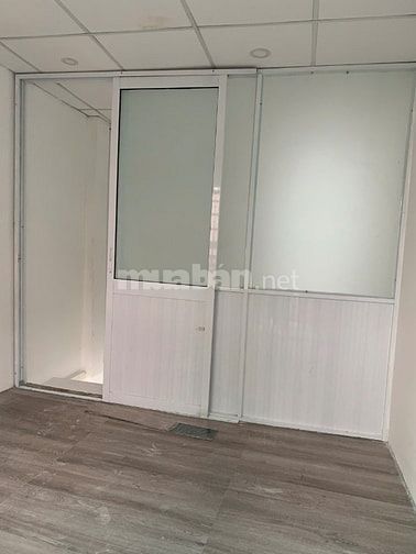 Cho thuê nhà Hẻm 270 Nguyễn Trọng Tuyển,ở kết hợp KD, 2pn giá 9,5tr