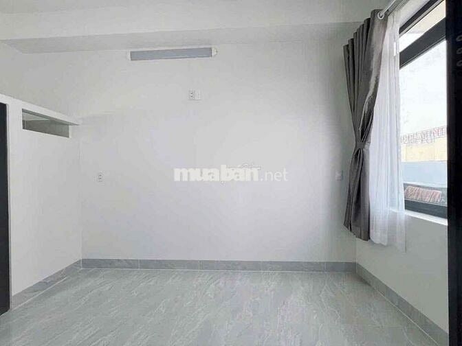 Studio Cửa sổ Ngay Nguyễn Thái Sơn