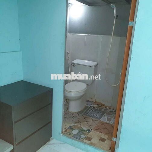 Phòng riêng biệt hẻm oto gần Quận 1