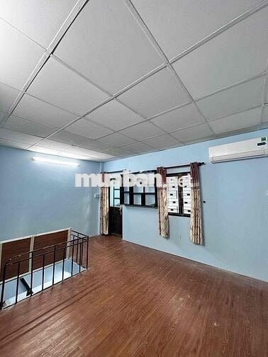 cho thuê nhà nguyên căn mới sơn sửa sạch sẽ.Nguyễn Trọng Tuyển p2 TB