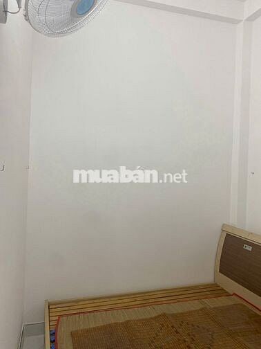 Cần cho thuê nhà nguyên căn 2 phòng ngủ