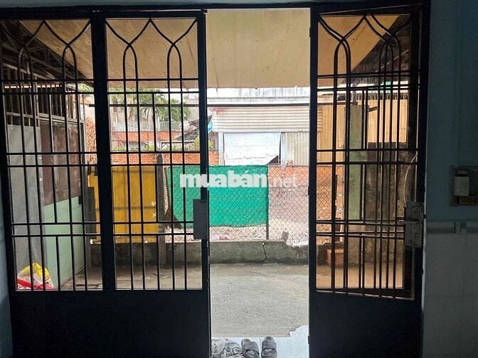 Chính chủ cho thuê nhà Gần Chợ Bà Điểm - nhà cấp 4 - 2Phòng ngủ