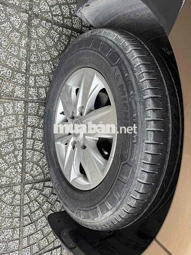 Hyundai Solati 2019 đi chuẩn km