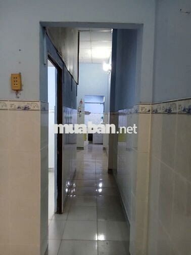 Cho thuê nhà nguyên căn gần chợ Hóc Môn