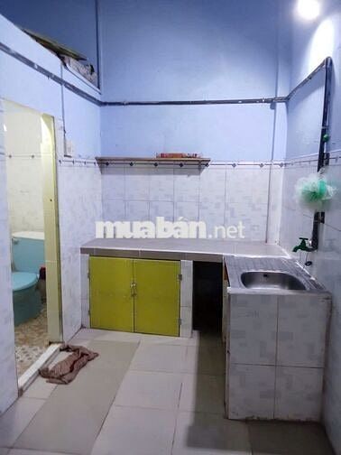 Cho thuê nhà nguyên căn gần chợ Hóc Môn