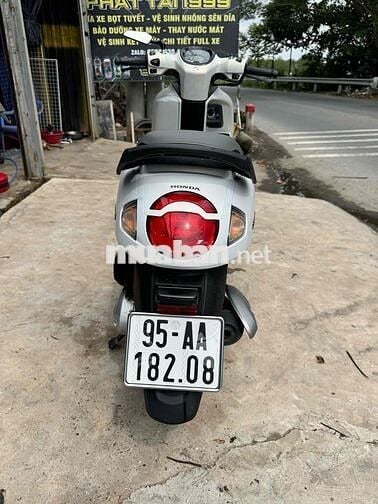 coppy xe đẹp máy êm zin.odo 100km nhu xe mới