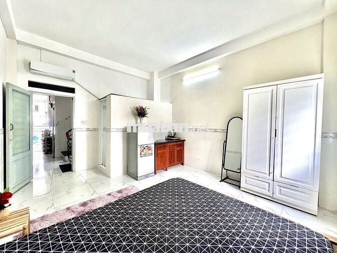 PHÒNG 28m2 NỘI THẤT ĐẦY ĐỦ, CỬA SỔ GÒ DẦU GIAO TÂN SƠN NHÌ TÂN PHÚ