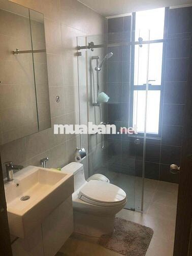 Cho thuê 1 PN trong căn 3 PN - Icon 56 - Quận 4 - Trung Tâm SG ( Share