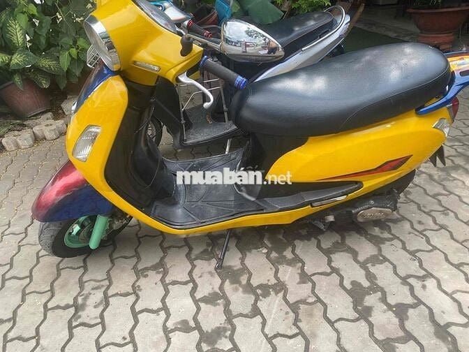 Xe sơn dọn sạch sẽ, đầy đủ chức năng, máy êm mạn