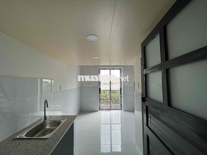 CÒN 1 PHÒNG BAN CÔNG RIÊNG GIÁ RẺ CÓ GÁC MỚI XÂY XÂY CỰC ĐẸP- THOÁNG