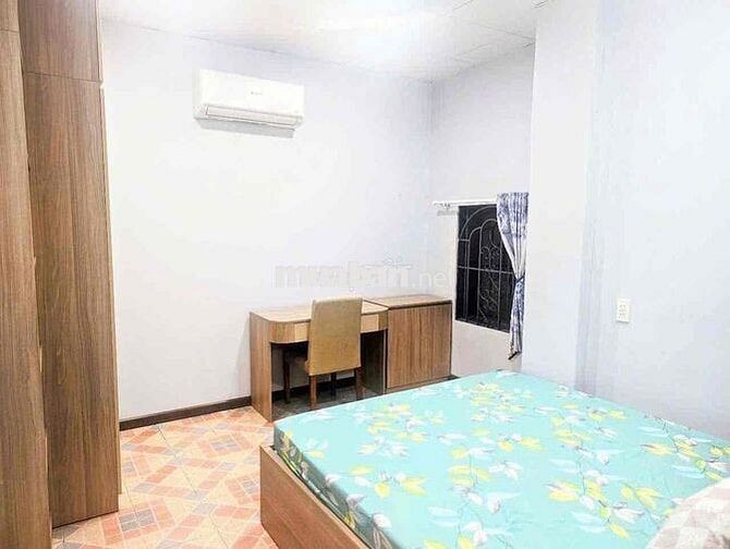 CHÍNH CHỦ CHO THUÊ NHÀ MỚI 2PN 2WC FULL TIỆN NGHI NGAY BẾN VÂN ĐỒN-Q4