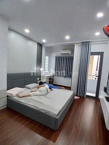 Sát mặt tiền Trần Hữu Trang, Phú Nhuận. Ngay chợ - 47m2 - 2,310 tỷ
