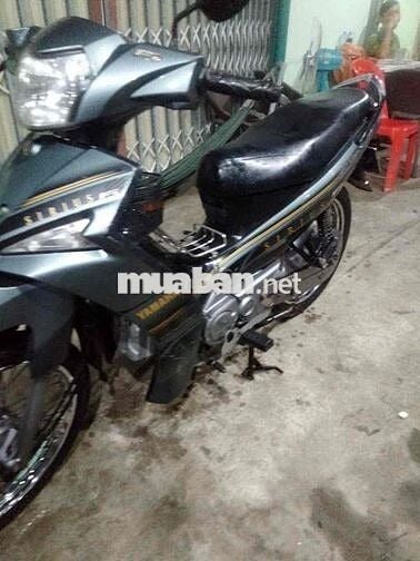 Mình cần bán lại xe tại ít đi, còn rất mới.