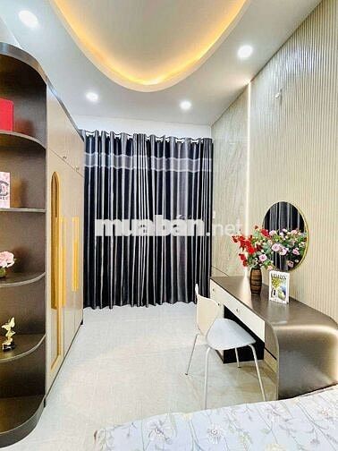 Nhà Xây Mới 4 Tầng Nội Thất Đẹp, Hẻm 4m, Gần CV Làng Hoa