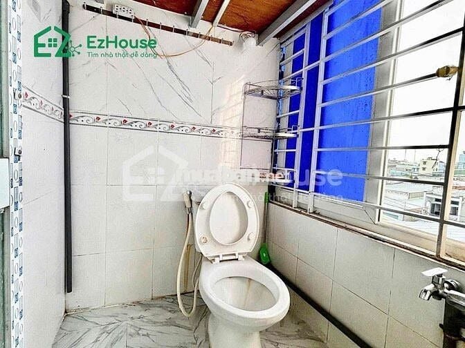 PHÒNG GIÁ RẺ CÓ THANG MÁY - HẦM XE RỘNG - CÓ SẴN NỘI THẤT - Ở LIỀN