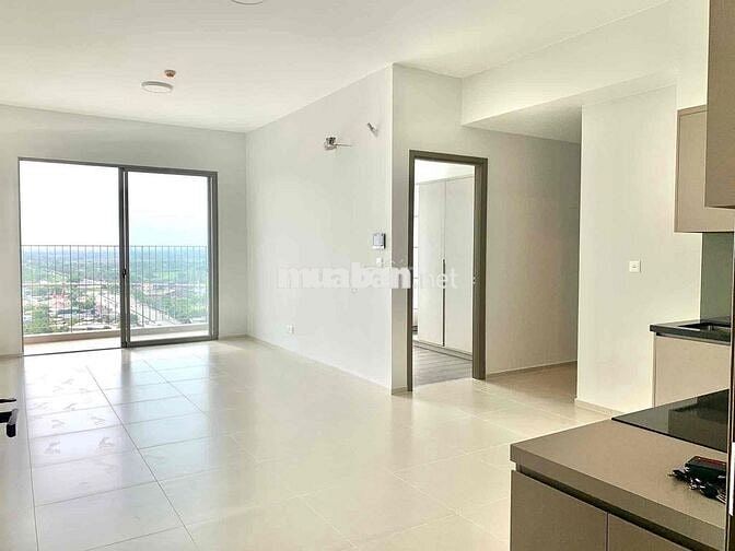 Có 2 lựa chọn thuê 3PN Nhà trống 8,5 triệu; Đủ nội thất 10 triệu.