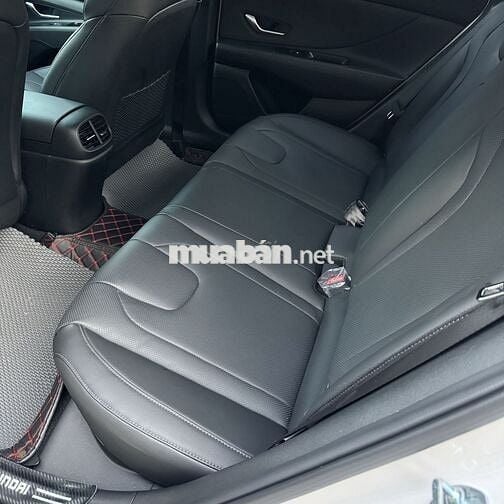 Elantra 2025 1.6AT Đặc Biệt SIÊU LƯỚT 2900 km