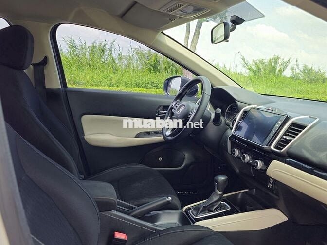 Honda City 2022 L 1.5 AT - 120000 km