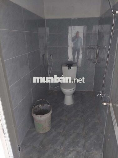 Mặt tiền đường Vĩnh Lộc khu dân cư đông đúc