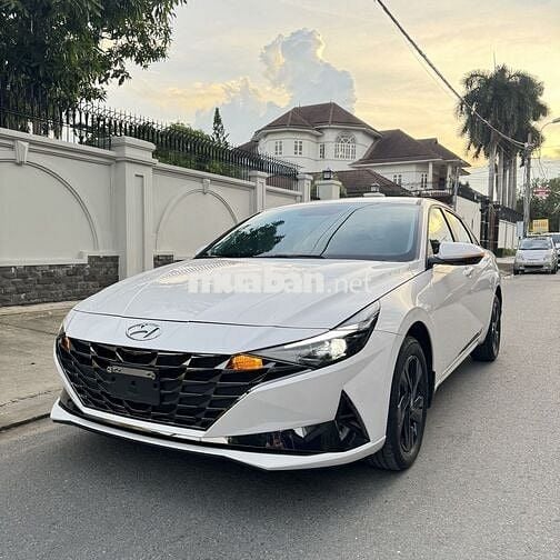 Elantra 2025 1.6AT Đặc Biệt SIÊU LƯỚT 2900 km
