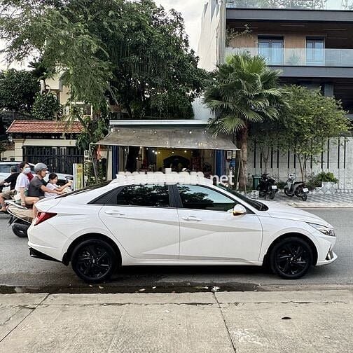 Elantra 2025 1.6AT Đặc Biệt SIÊU LƯỚT 2900 km