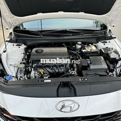 Elantra 2025 1.6AT Đặc Biệt SIÊU LƯỚT 2900 km