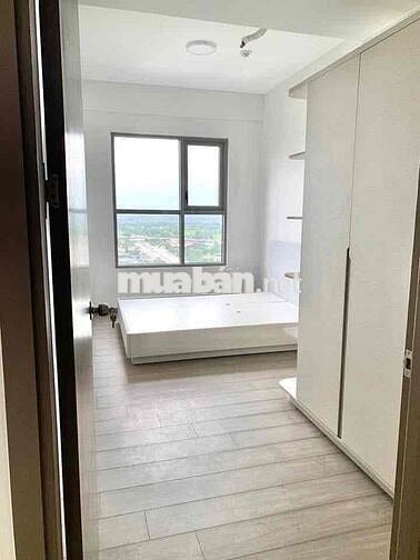 Có 2 lựa chọn thuê 3PN Nhà trống 8,5 triệu; Đủ nội thất 10 triệu.