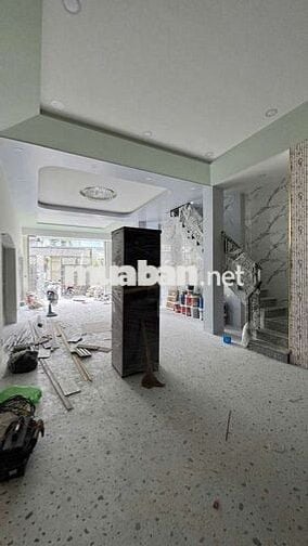 6 X 20M MẶT TIỀN ĐƯỜNG GẦN ĐẦM SEN