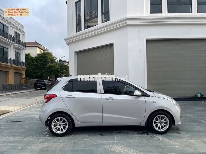 Hyundai i10 2017 - bác nào cần xe đẹp l.hệ ngay