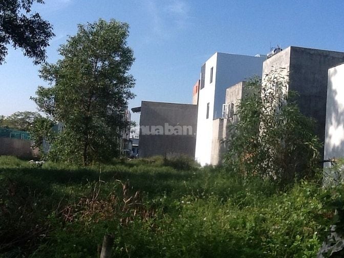 cho thuê đất hẻm 255 Võ Văn Hát thông đường 420 Lã Xuân Oai 