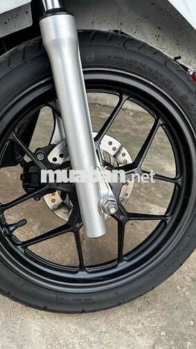 Honda Click thái 125 trắng đen 2015 ( hỗ trợ góp )