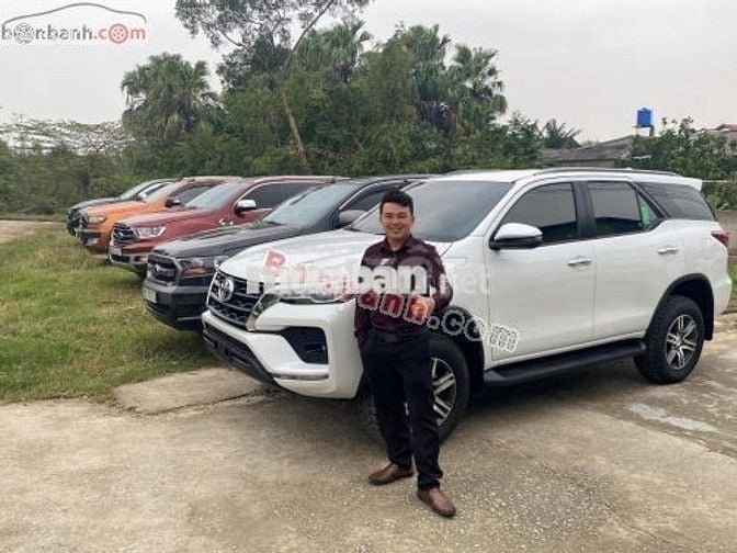 Toyota Fortuner 2.4G 4x2 AT 2021