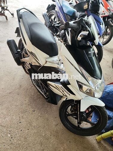 Airblade trắng đen máy chất giá 5tr5