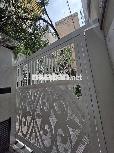 NHÀ MỚI FULL NỘI THẤT Ở QUẬN 7, SIÊU ĐẸP MUA LÀ Ở NGAY MÀ CHỈ HƠN 5Đ