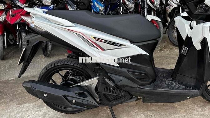 Honda Click thái 125 trắng đen 2015 ( hỗ trợ góp )