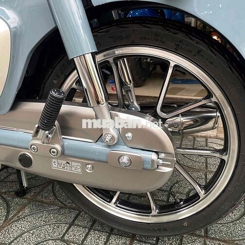 Super Cub 125 màu xi măng mới đăng kí 2025