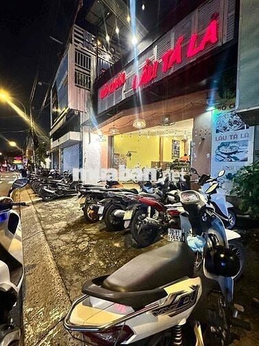 Cần sang quán ăn đang hoạt động ổn định,MT kha Vạn Cân giá sang 150tr