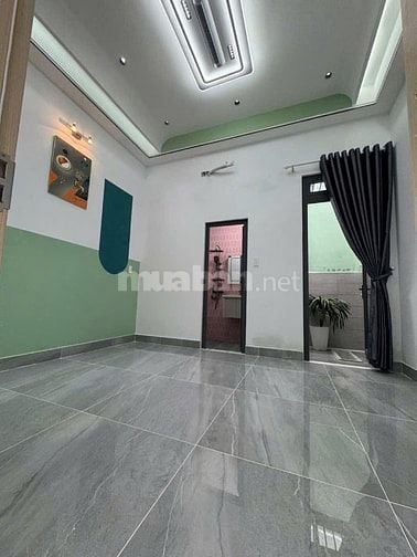 Hạ giá! Bán gấp nhà 1 sẹc 67m2 chỉ 2tỷ690tr ở Bùi Quang Là P12 Gò Vấp.