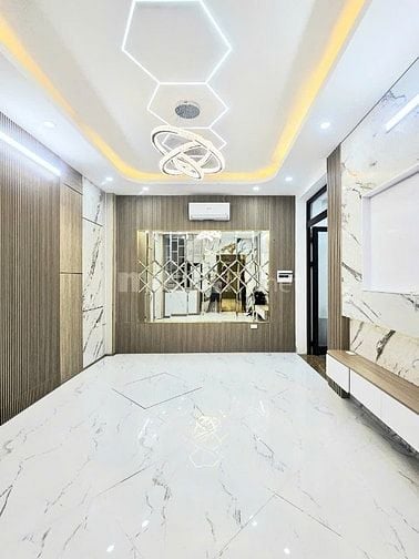 BÁN NHÀ – ĐỐNG ĐA – 38M2- 6 TẦNG – THANG MÁY – NHỈNH 11 TỶ 